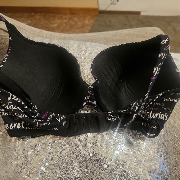 Body by Victoria perfect shape bra Victoria's Secret Bra NWT 32DD Logo Black - Picture 6 of 6
